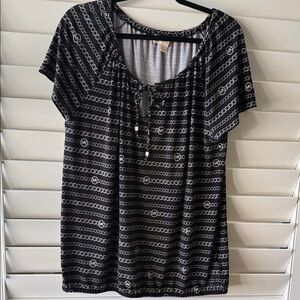 Michael Kors Black and White Chain Print Short Sleeve Top stretchy size large